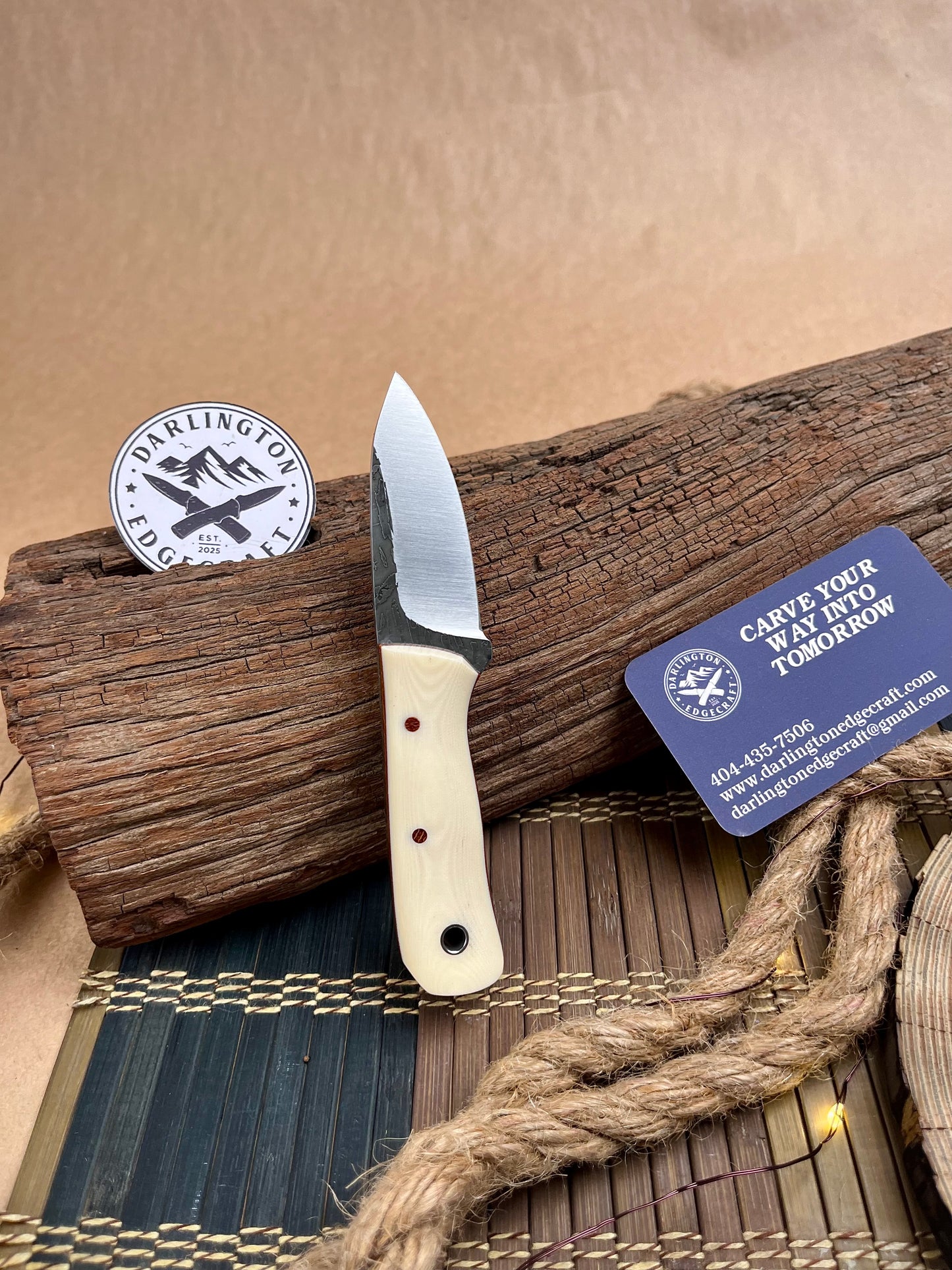 The Pioneer - Ivory Linen Micarta - Tapered A2