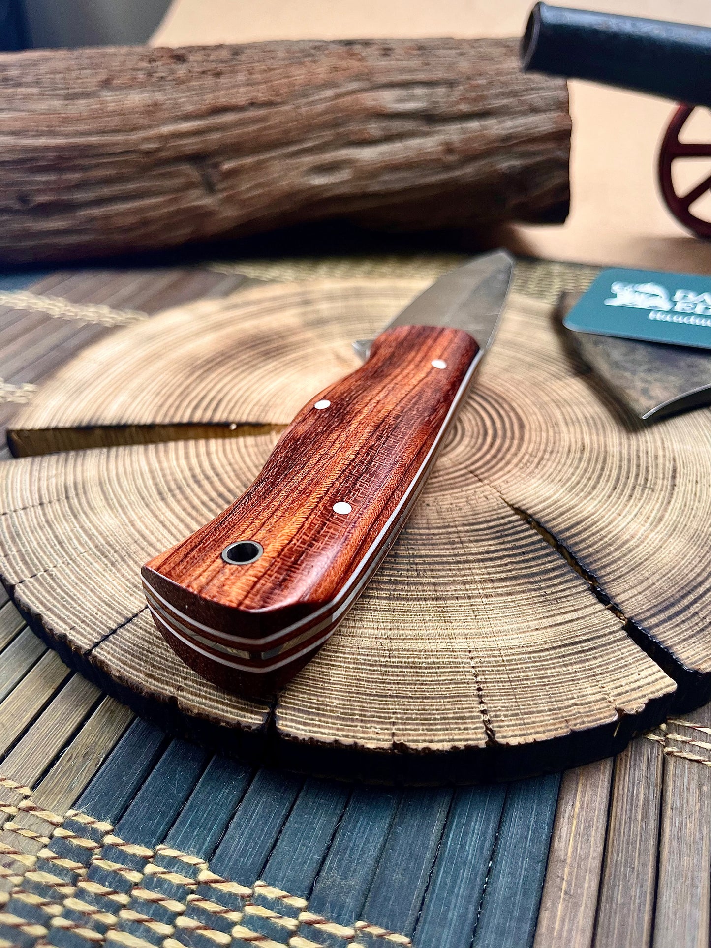 Cowboy - Rosewood - Tapered Nitro V