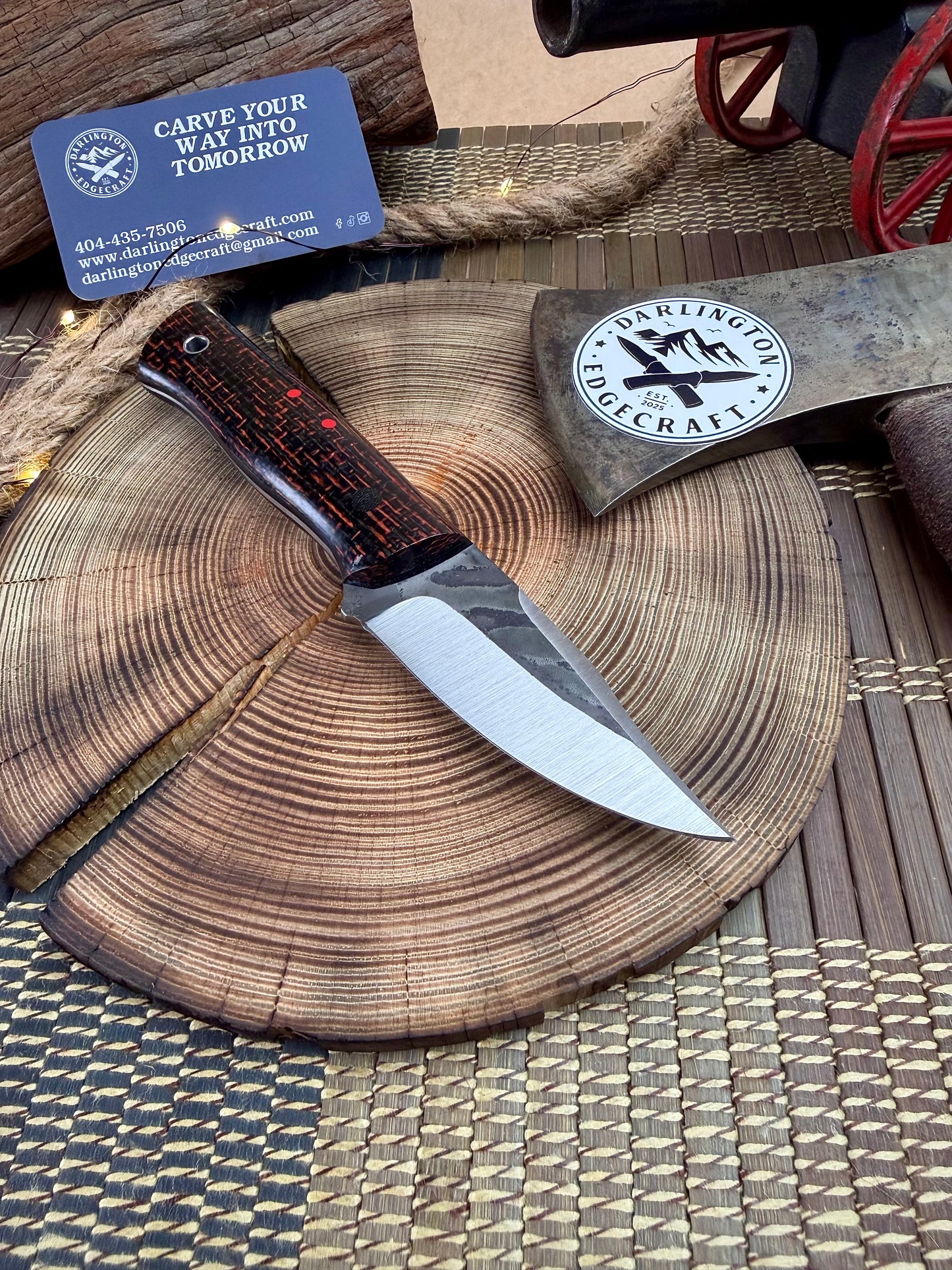 Scylla - Black and Red Burlap - Tapered Nitro V