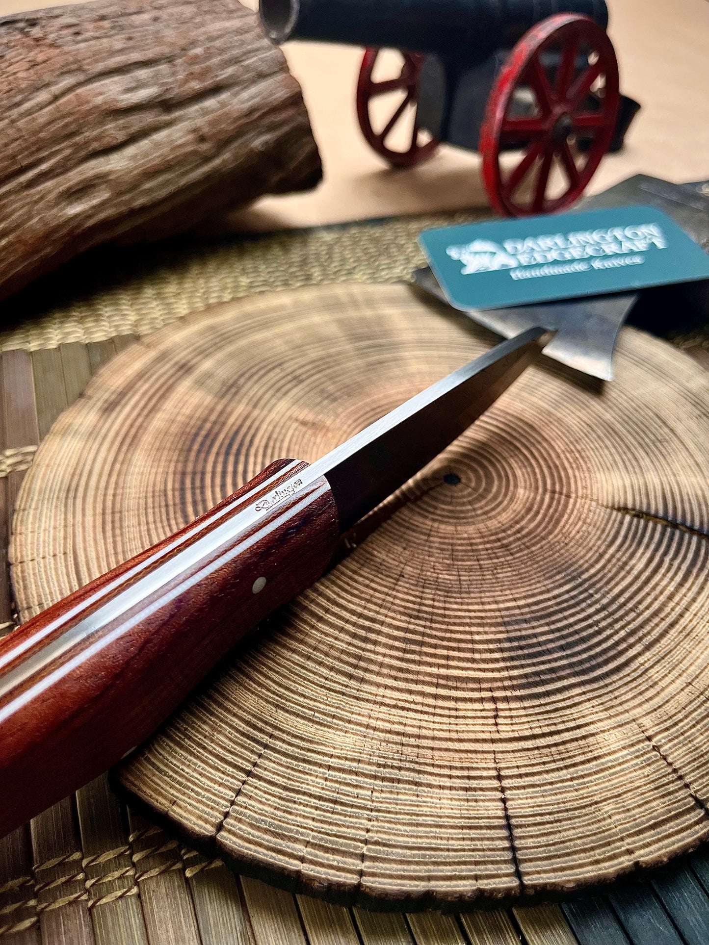 Cowboy - Rosewood - Tapered Nitro V