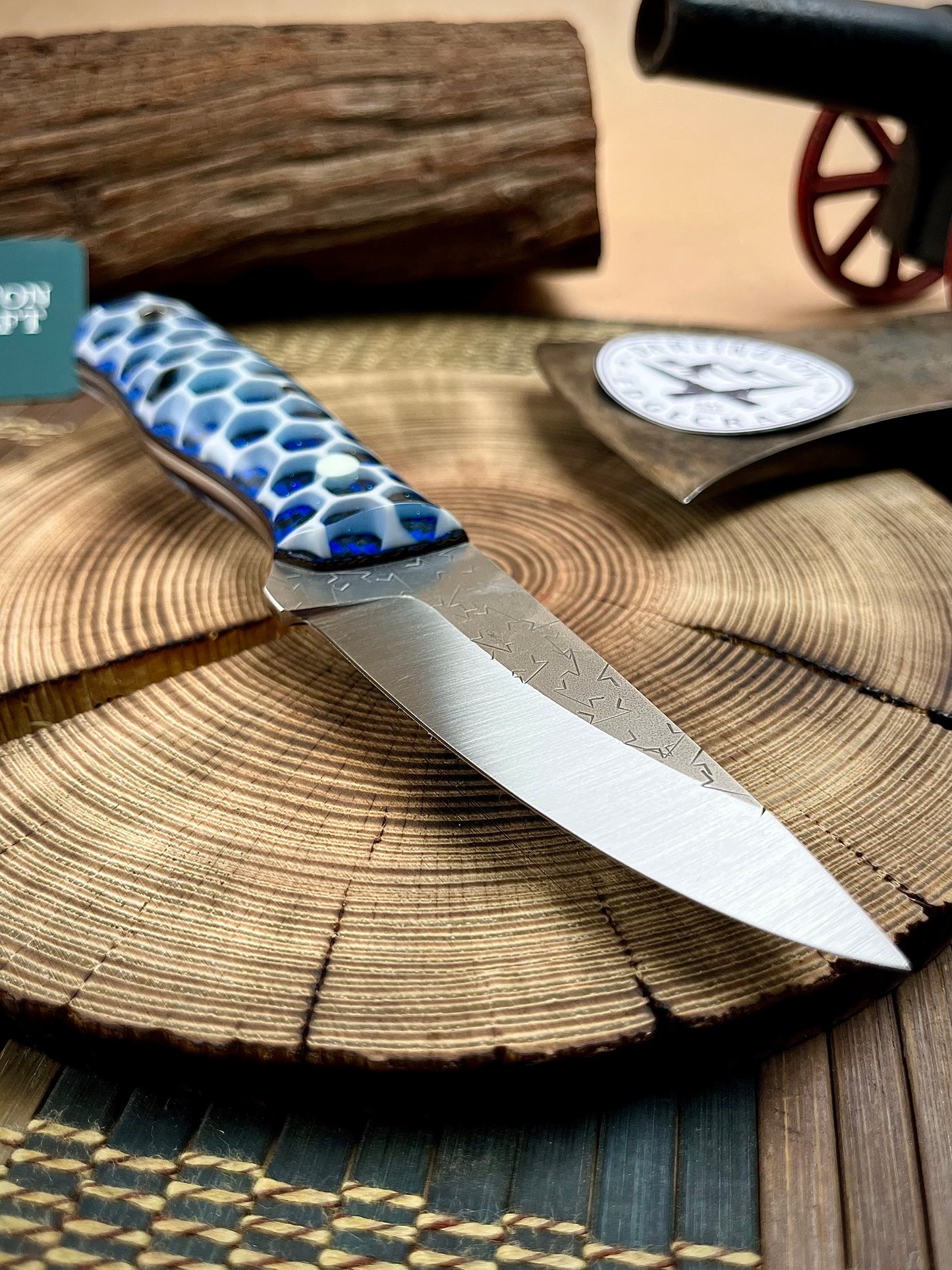 Penguin - J. Hue customs ‘Resin Chaos’ with honeycomb - Tapered Nitro V